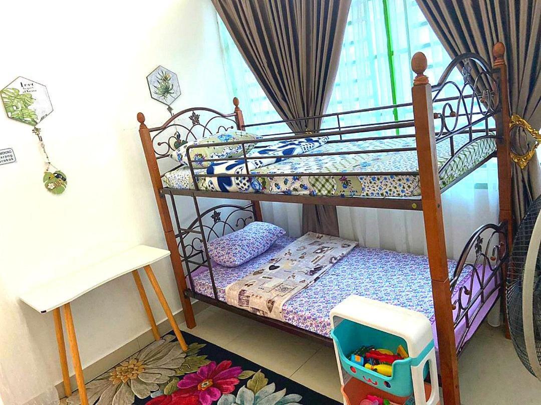 Desaru 16Pax Family With Private Mini Pool & Jacuzzi Villa Kota Tinggi Exterior photo