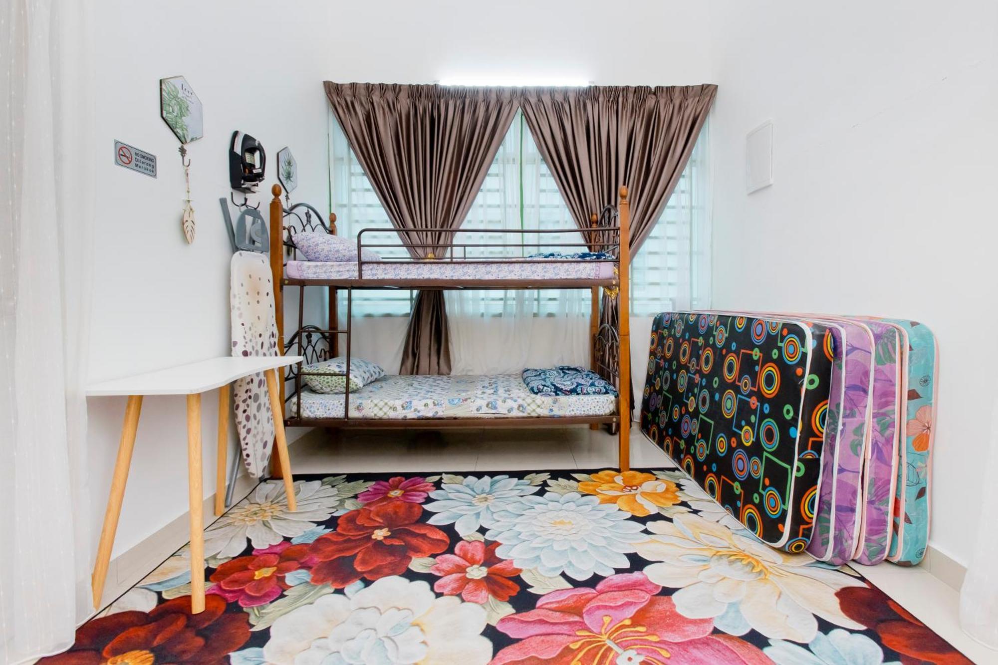 Desaru 16Pax Family With Private Mini Pool & Jacuzzi Villa Kota Tinggi Exterior photo