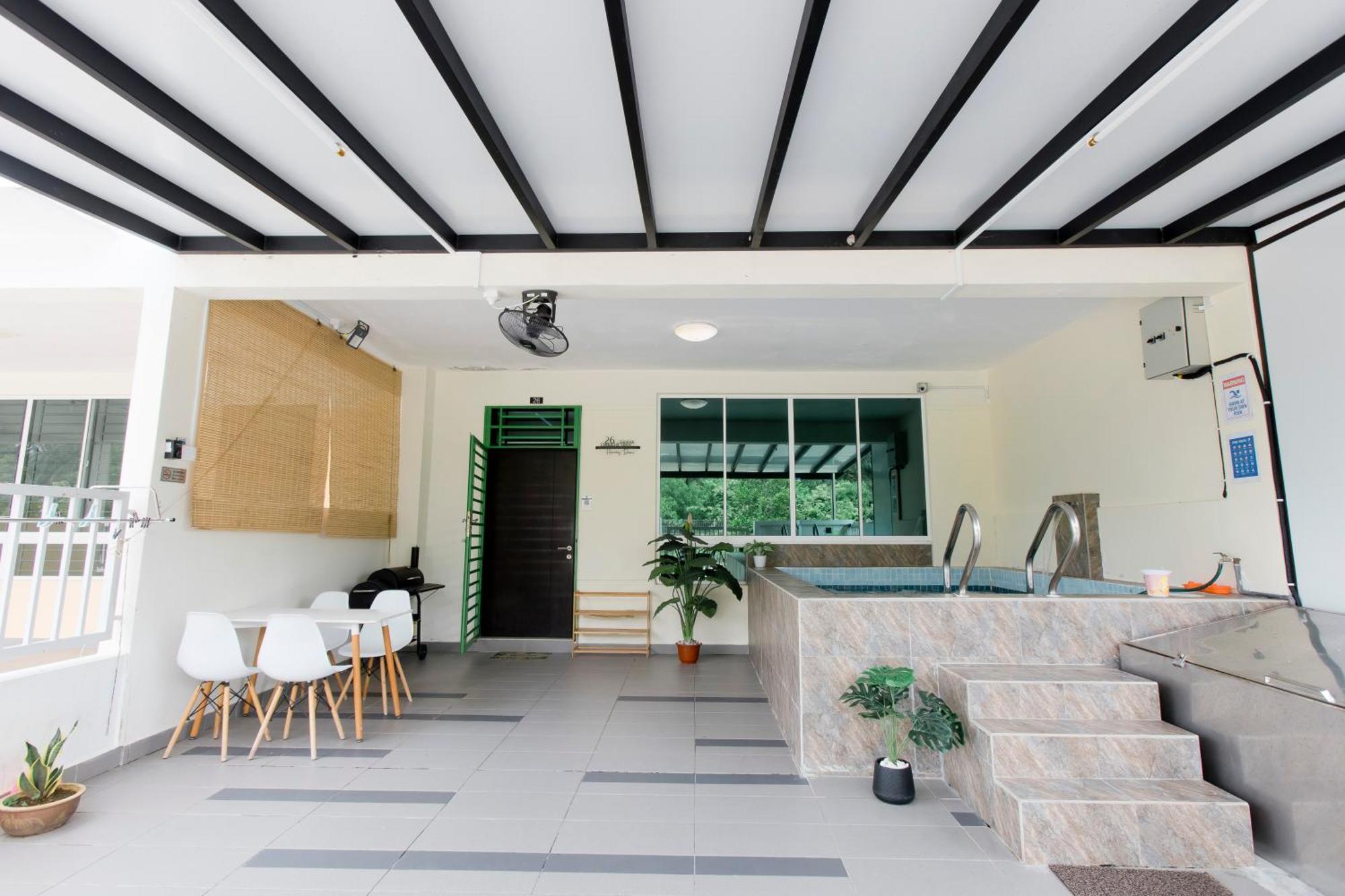 Desaru 16Pax Family With Private Mini Pool & Jacuzzi Villa Kota Tinggi Exterior photo